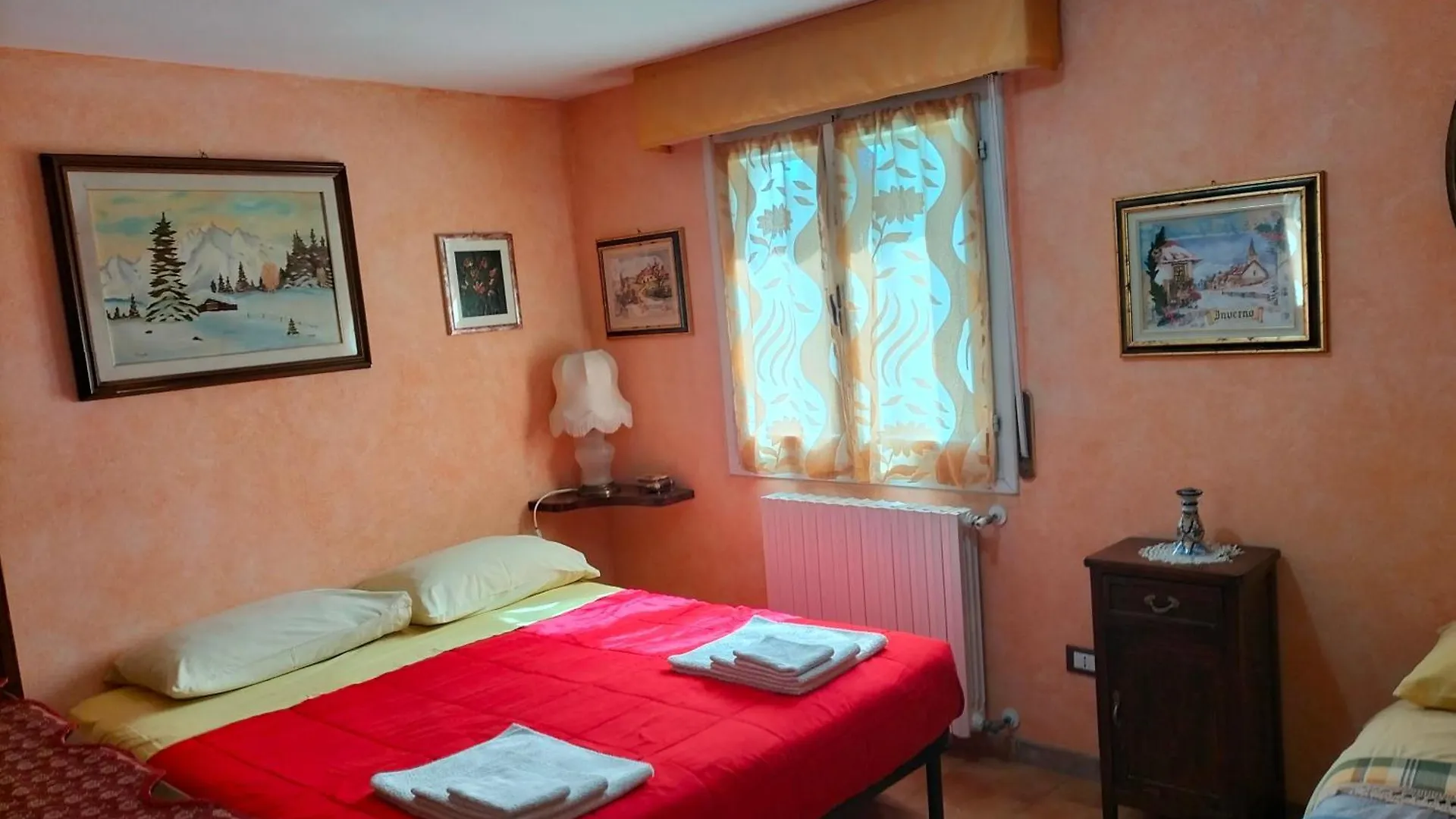 Bed & Breakfast Il Cantinoccio B&B Cerasolo Italy
